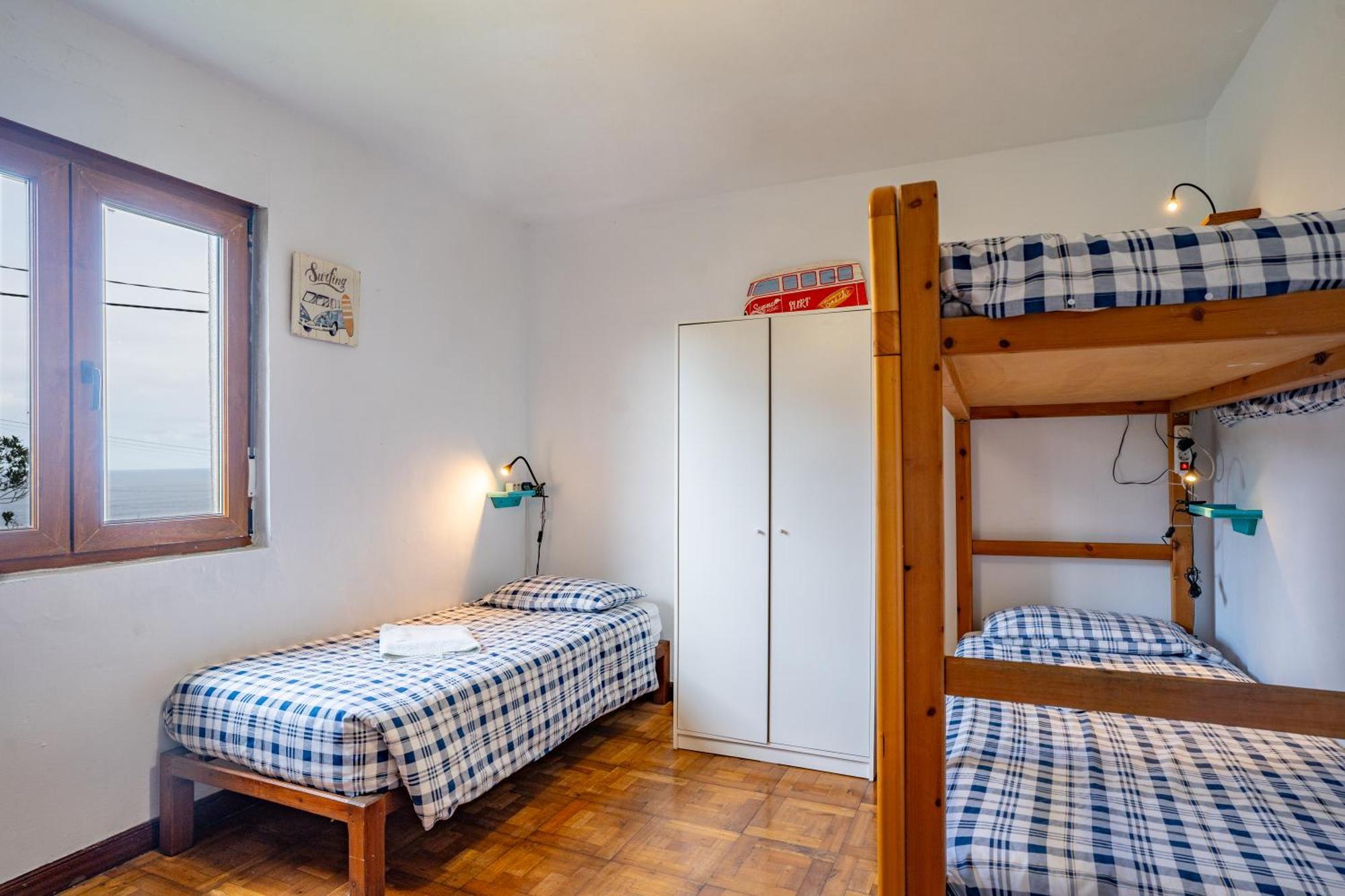 サン・ビセンテ・デ・ラ・バルケラ Surf House Sanvi Bed & Breakfast エクステリア 写真